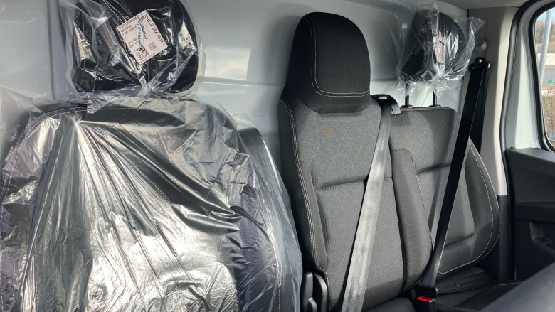 Renault Trafic Lwb Diesel LL30 Blue dCi 150 Extra [Safety] Van